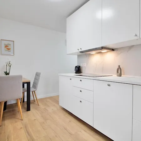 Appartments - Parking, Self Check In, Terrace *
